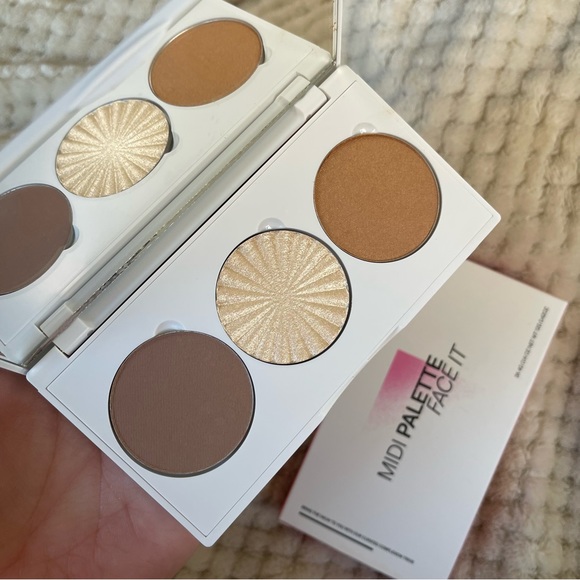 OFRA Midi Palette Face it- Light - Picture 2 of 5